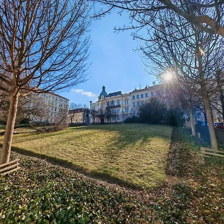 Flat In Zizkov -302- Apartment Prague Exterior photo